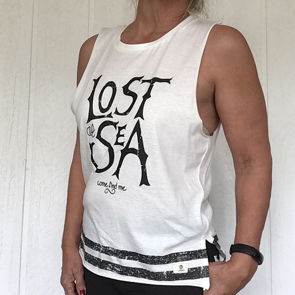 LAGACI LOST AT SEA NAUTICAL SLEEVELESS TANK MEDIUM - Picture 2 of 10